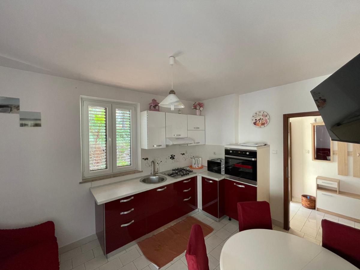 Apartment Marina Mali Lošinj Eksteriør billede
