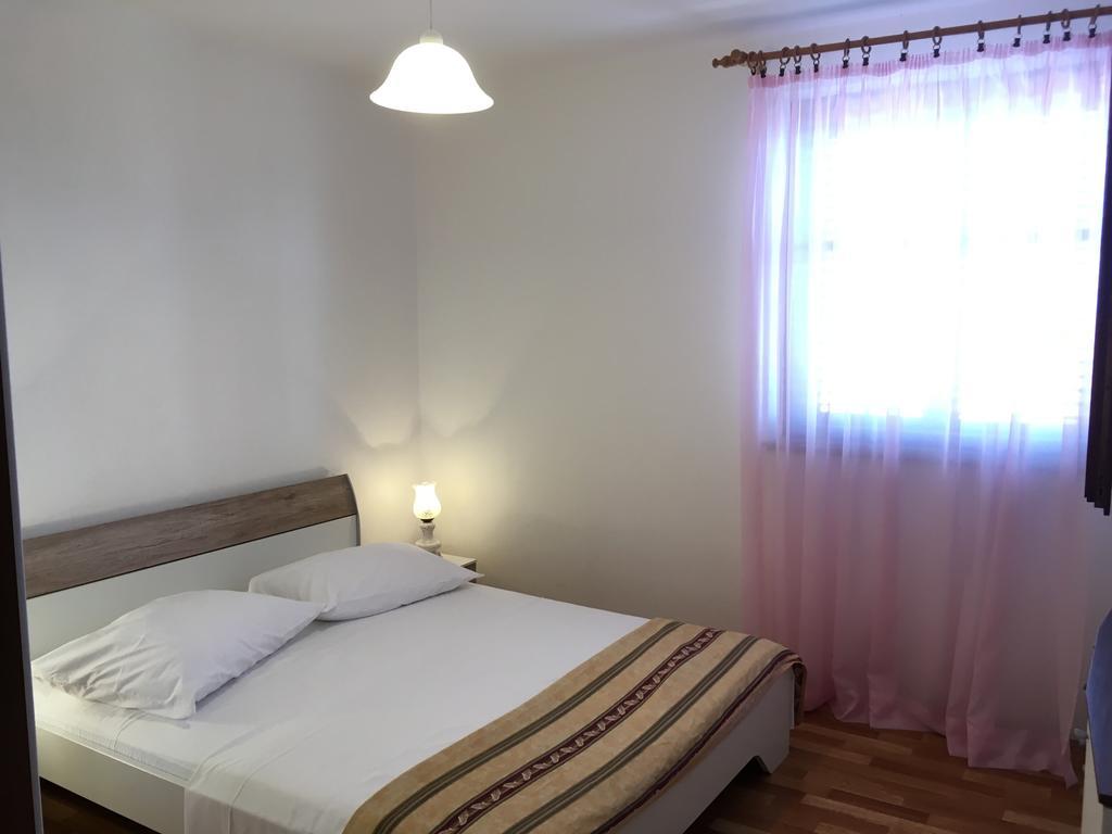 Apartment Marina Mali Lošinj Eksteriør billede